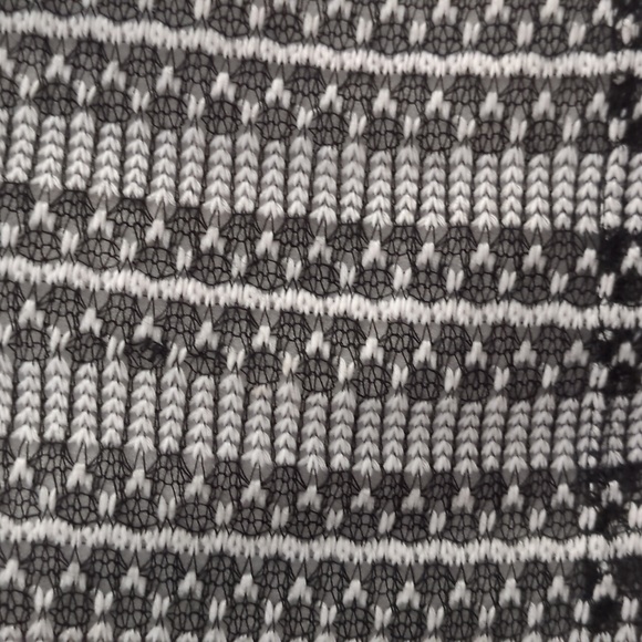 Zara two piece sweater with Cami - Picture 7 of 7